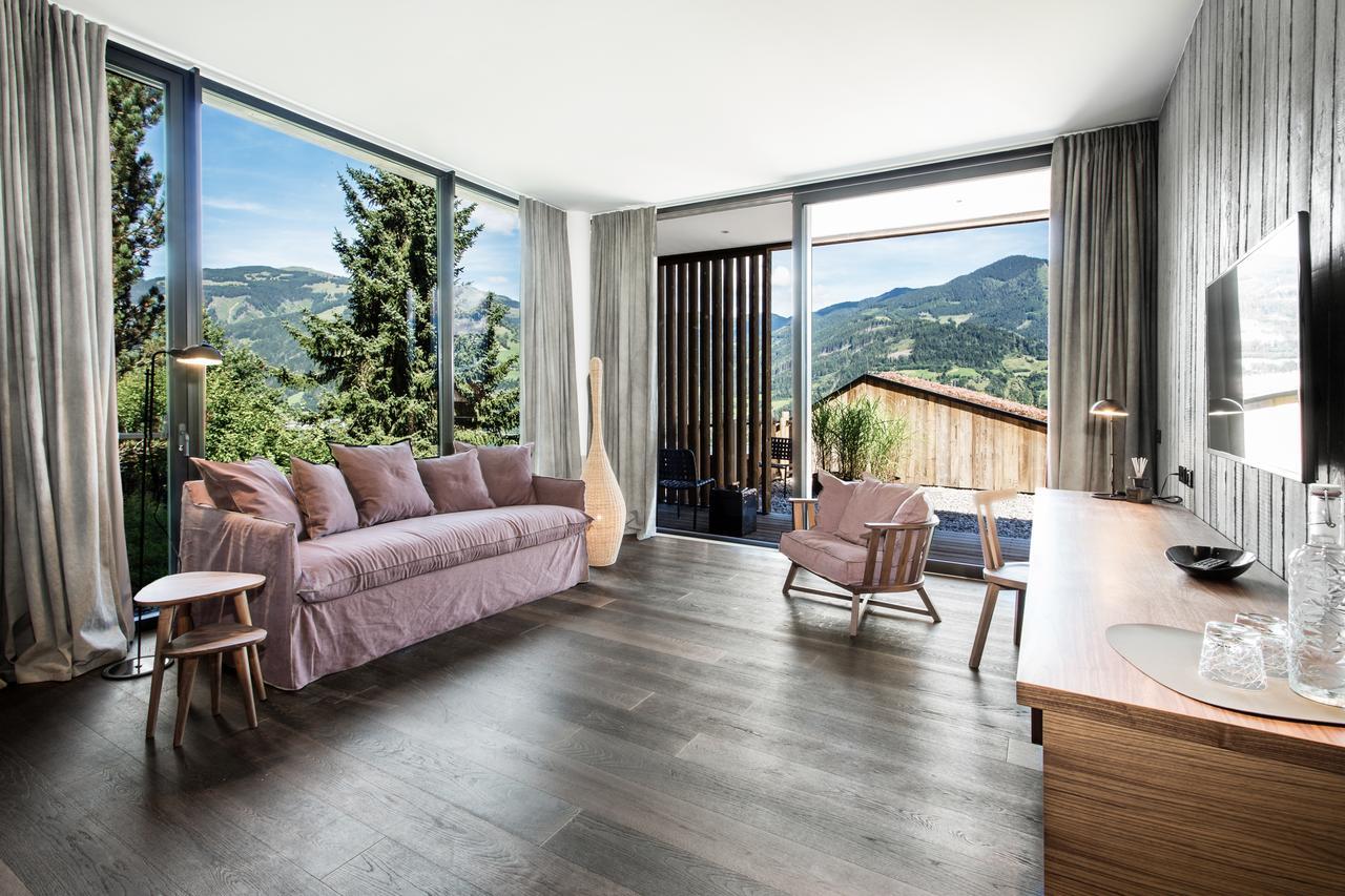 Senses Violett Suites - Adults Only Zell am See Eksteriør billede